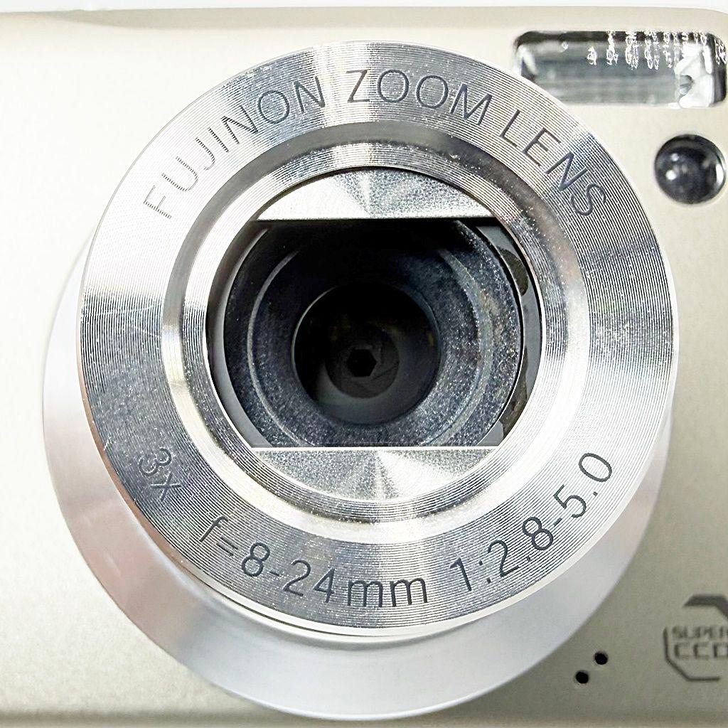 フジフイルム FUJIFILM FinePix F30 コンデジ カメラ 中古