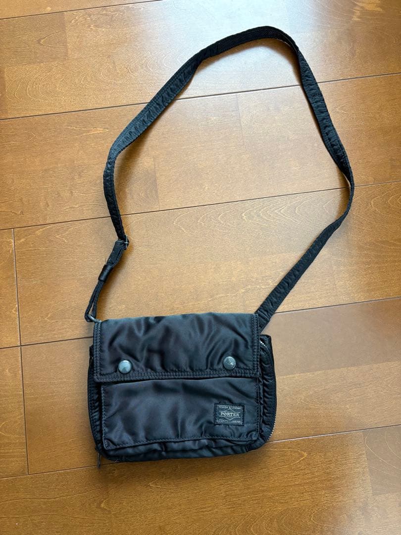 PORTER ポータータンカー ブラック ショルダーバッグ
