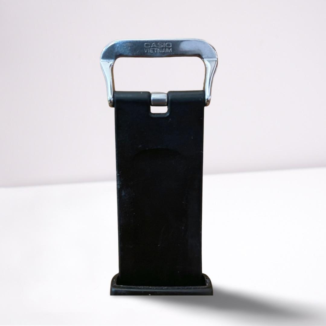 ご*ん様 CASIO G-SHOCK GST-W300 タフソーラー 電波