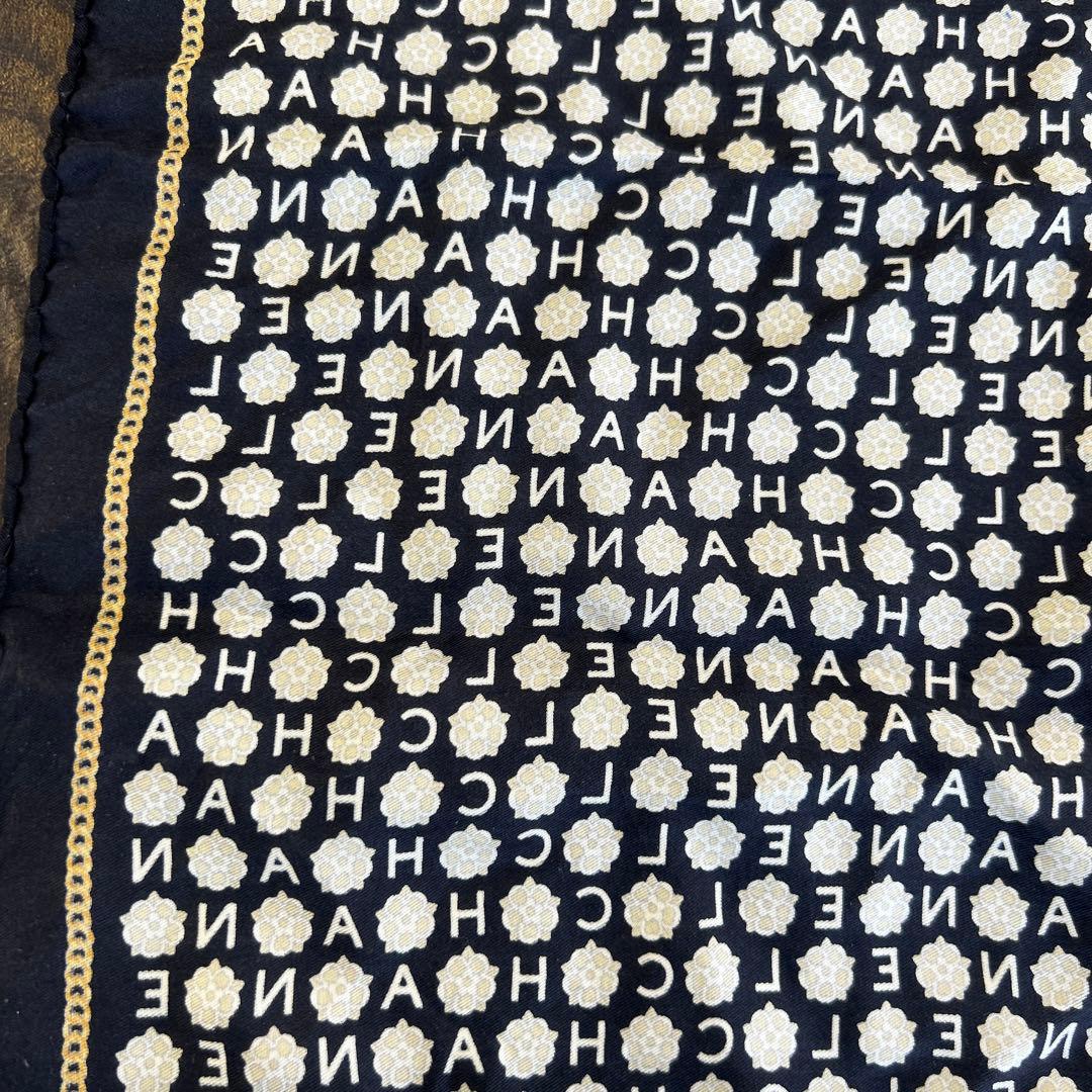 CHANEL スカーフ ハンカチ 42×42