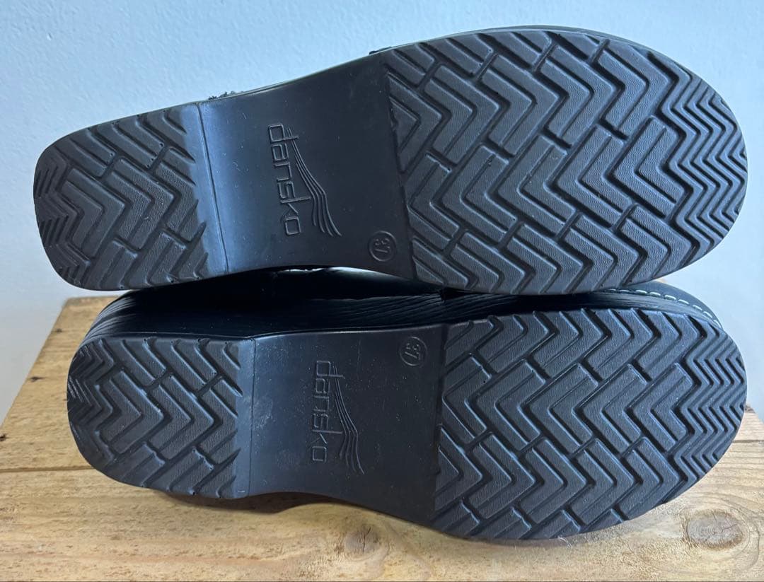 ダンスコ　フランキー　ブラック 37