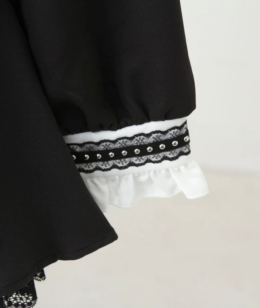 十字架クロススタッズチェーンレースアップフリルセーラーワンピース