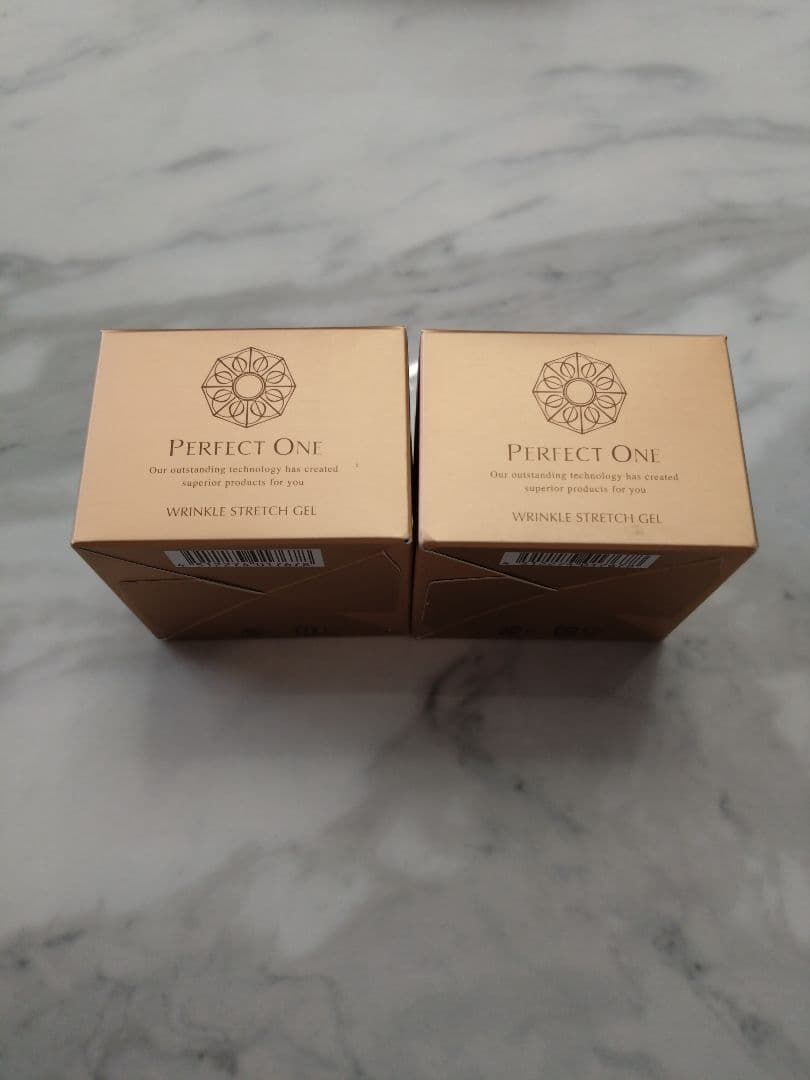 パーフェクトワン 薬用リンクルストレッチジェル2個セット