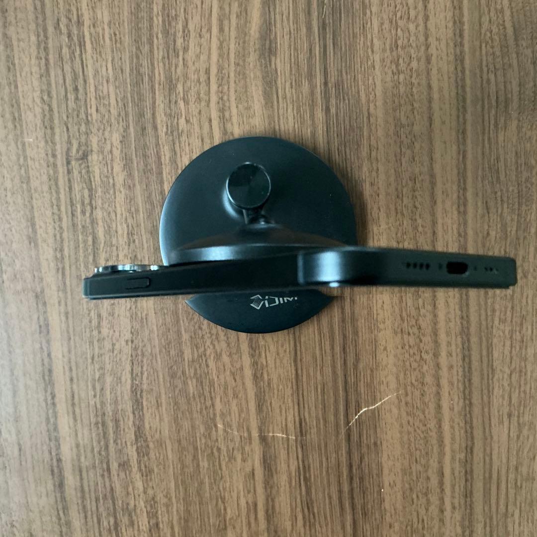 期間限定値下【美品】Apple iPhone15 128GB バッテリー90%