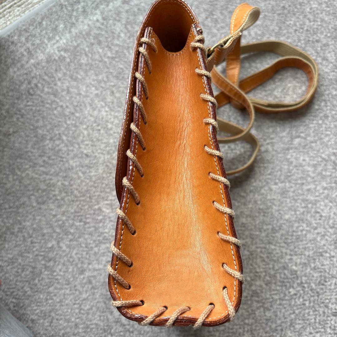 【アルバローザ　ALBA ROSA】本革　ショルダーバッグ