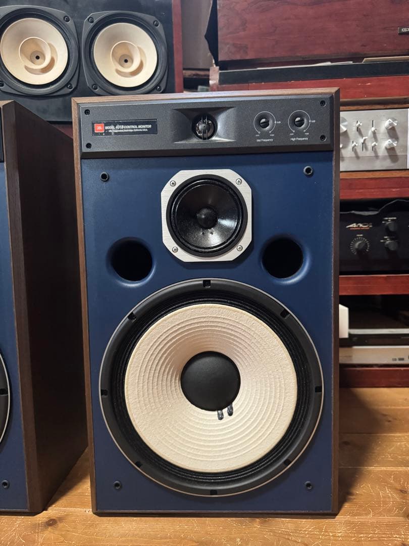 JBL 4318 新世代 最新3wayコントロールモニター