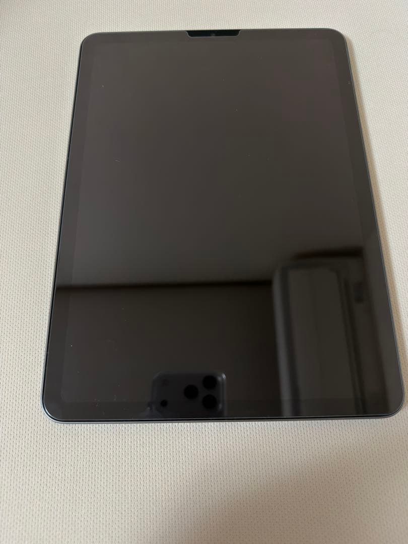 Apple iPad Air 第5世代　スペースグレイ