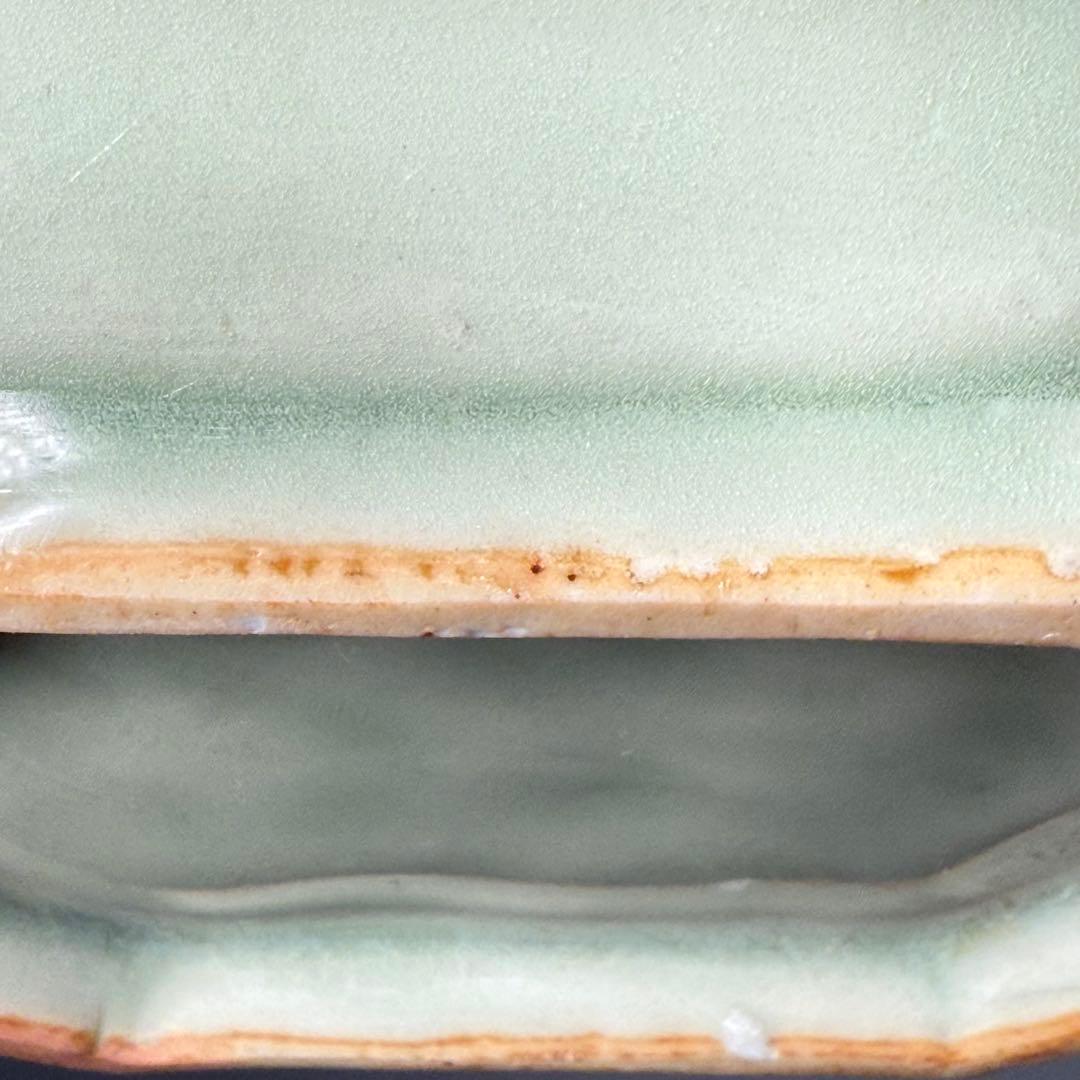 三田青磁　陽刻草花文八角皿　五点　江戸後期　古美術　骨董　希少