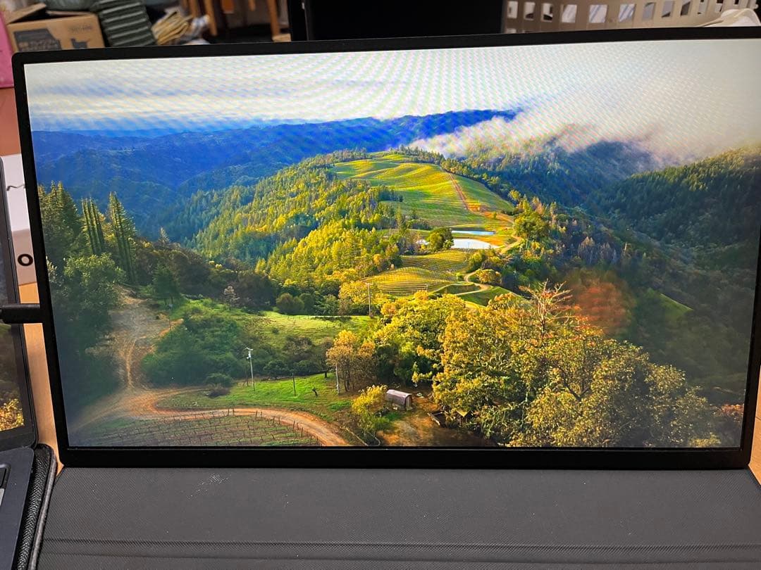 ポータブルモニター18.5インチtype-c一本給電&接続