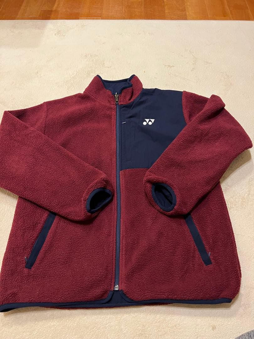 YONEX リバーシブルボアジャケット　Lサイズ