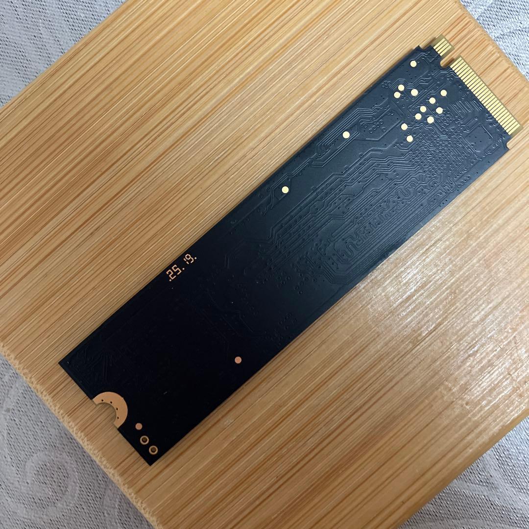 内蔵型SSD Hanye E26 1TB PCIe Gen 3 x4 M.2 NVMe SSD