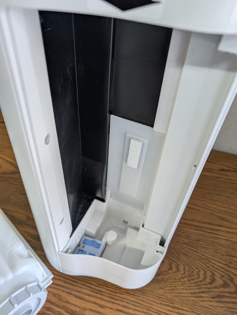 SHARP プラズマクラスター加湿空気清浄機KC-J50-w 2022年製