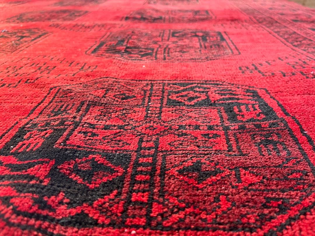 【オススメです】ヴィンデージ　ラグ　278×162cm