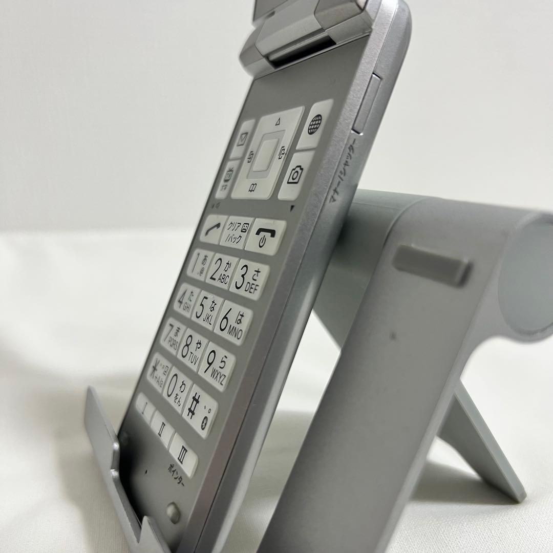 SoftBank DIGNOケータイ3 902KC シルバー