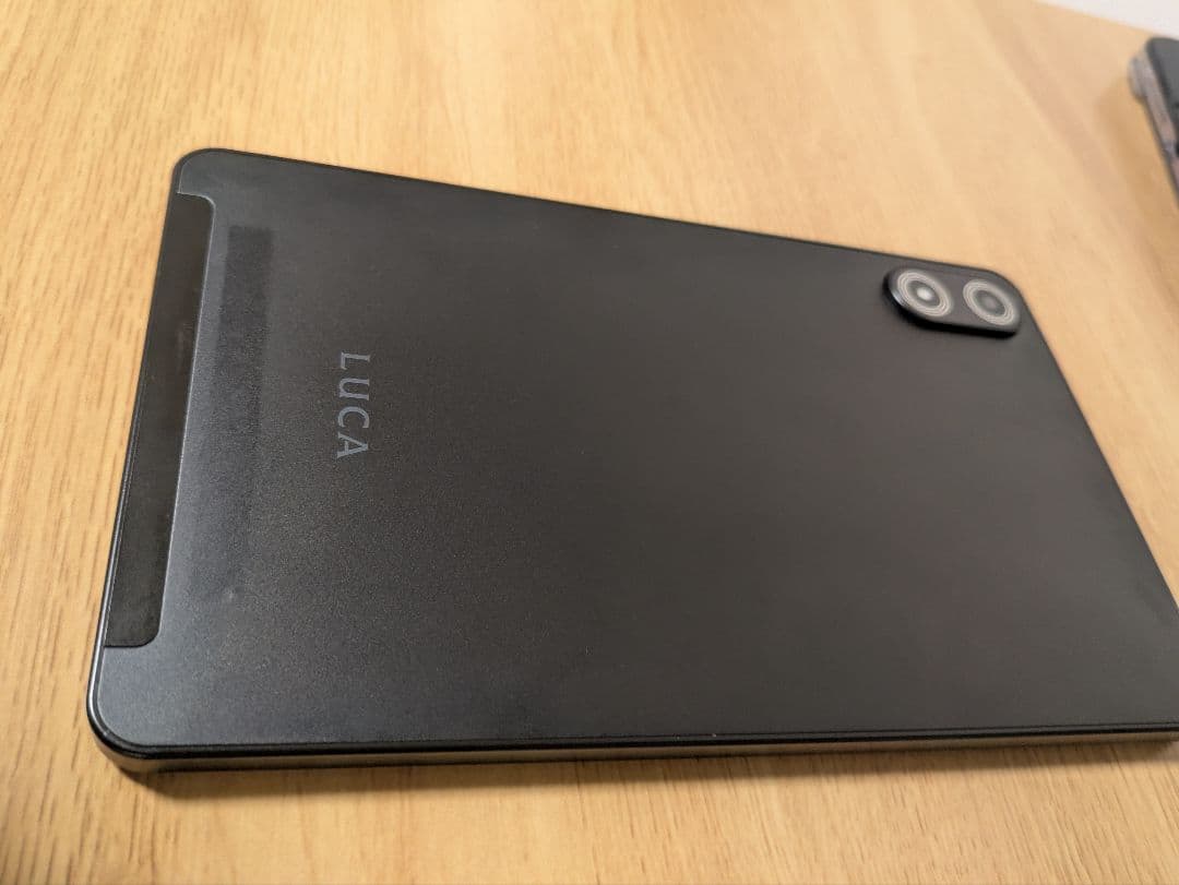 Luca タブレット ブラック 本体　美品