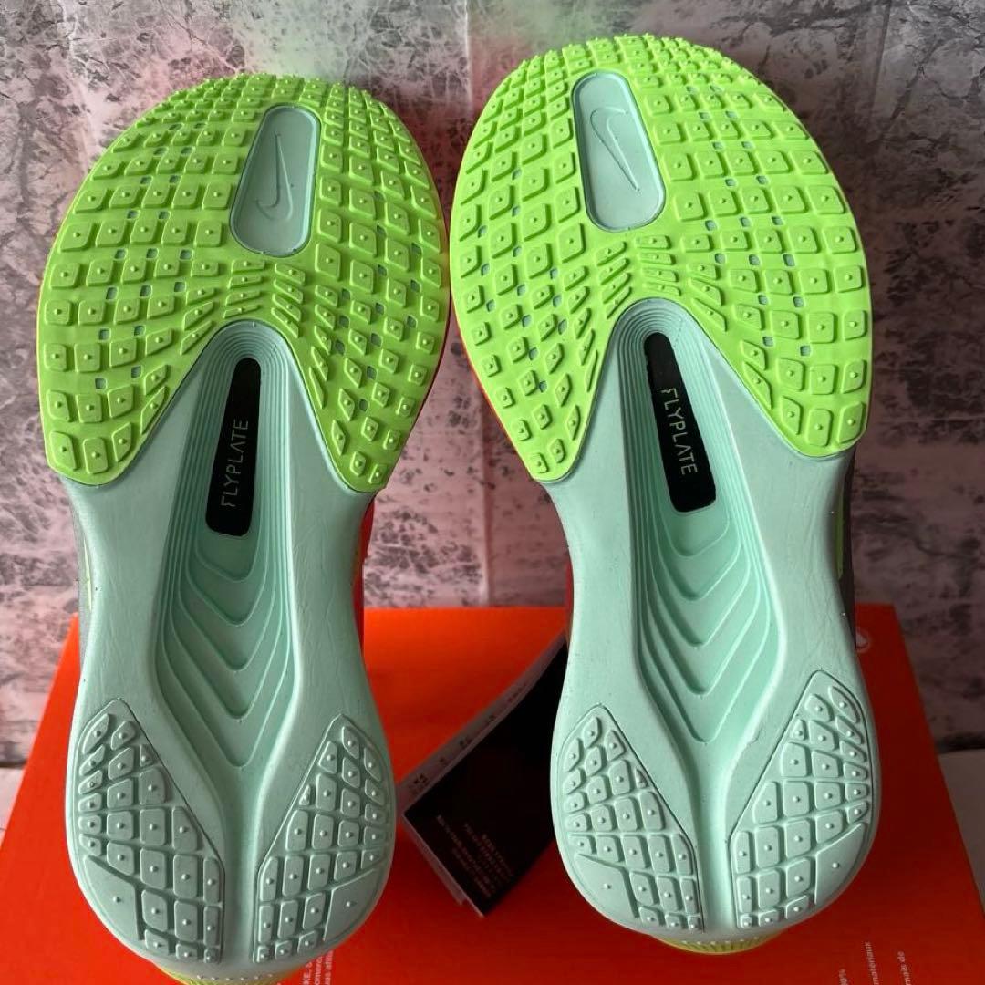 ナイキ　新品　ズーム　フライ6 25㎝