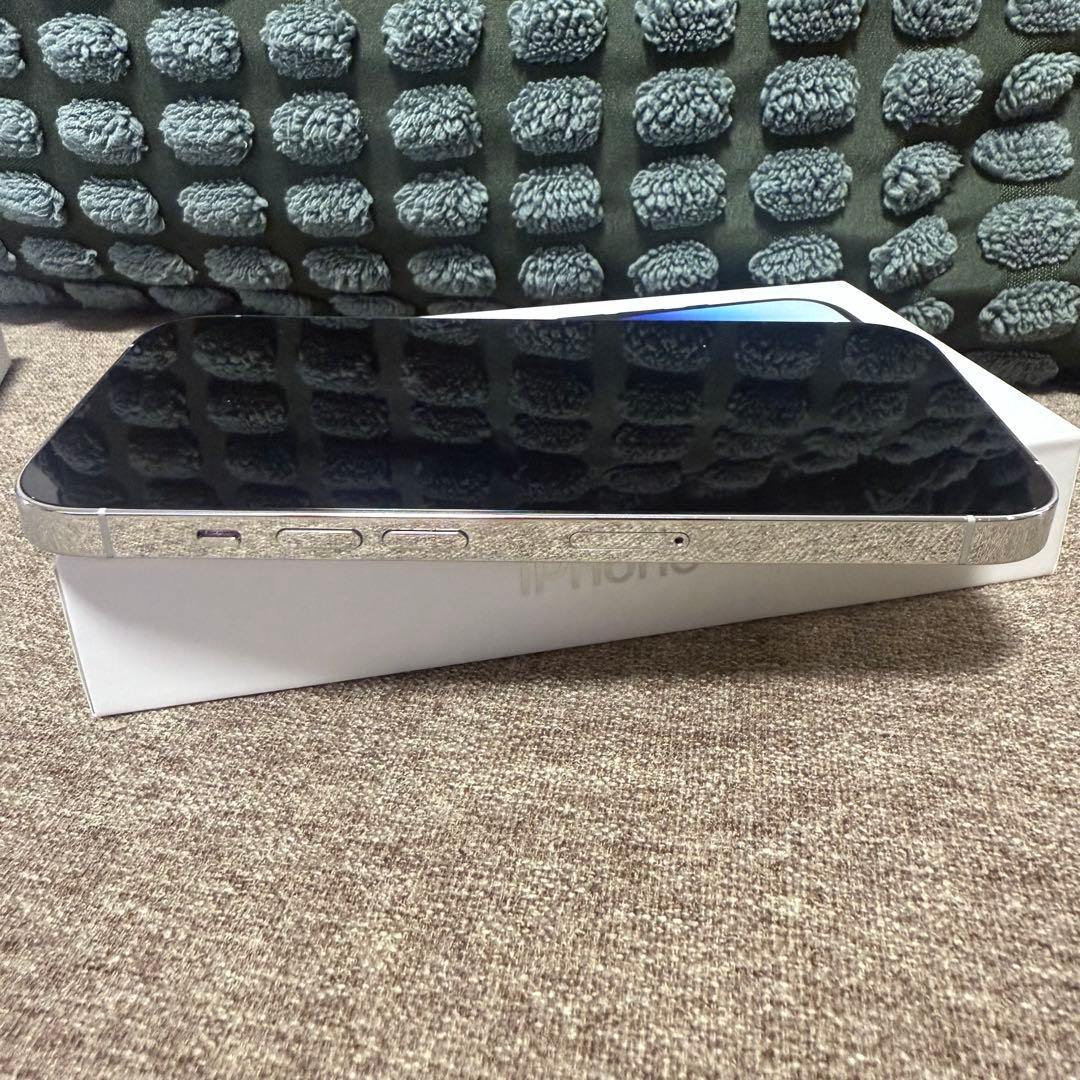 山本カンパニーiPhone 14 Pro シルバー 256GB