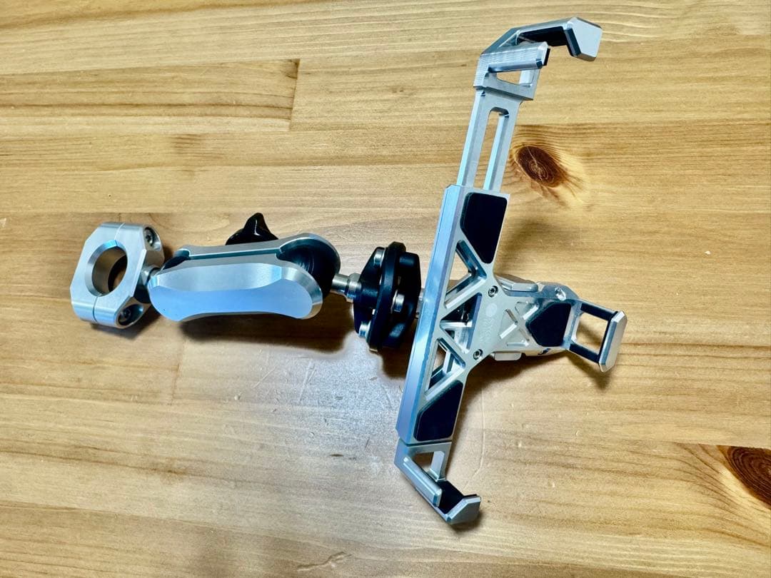 モトコルセ スマホホルダー Z900RS