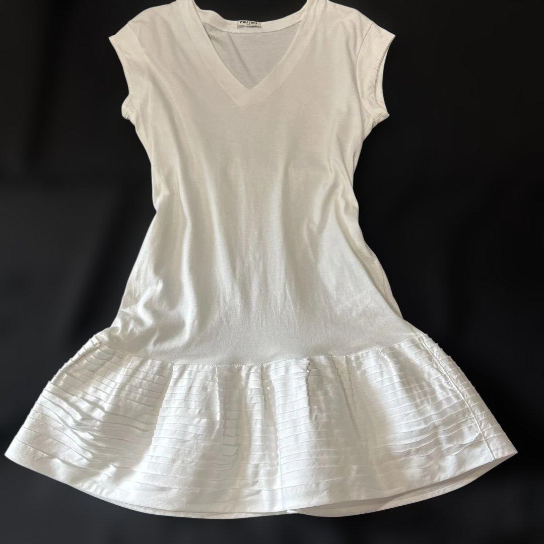 最終値下げ✨miumiu／Vネック フレンチスリーブ チュニック・ワンピース