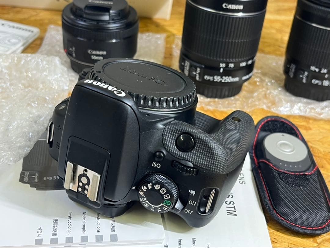 Canon EOS Kiss X7ダブルズームキット➕EF-S18-55 レンズ