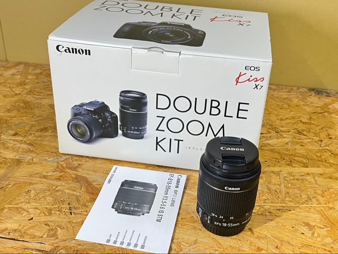 Canon EOS Kiss X7ダブルズームキット➕EF-S18-55 レンズ
