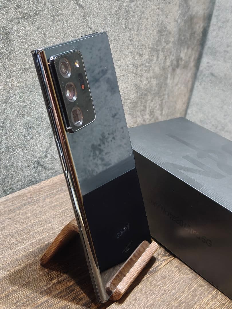 Galaxy Note20 Ultra SCG06 SIMフリー　スマホ