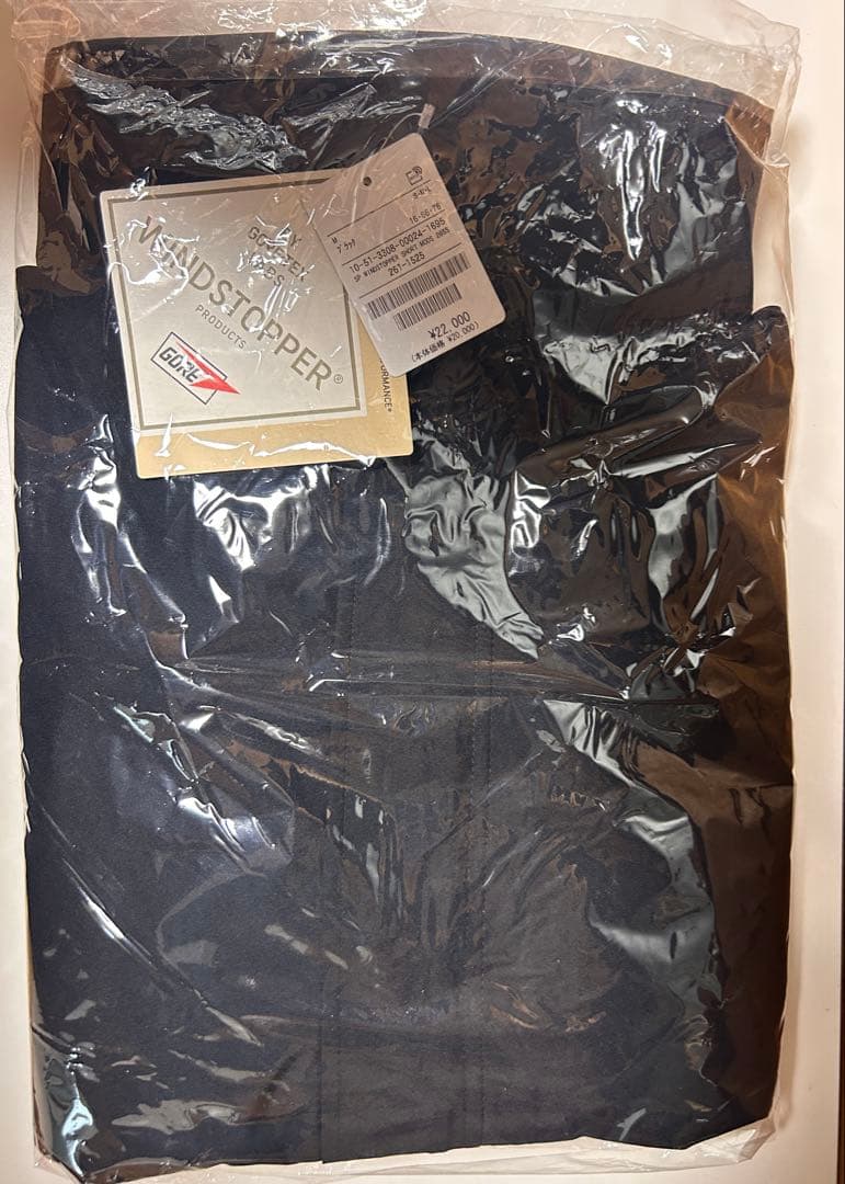 Plus Phenix GORE-TEX (ブラック)サイズM