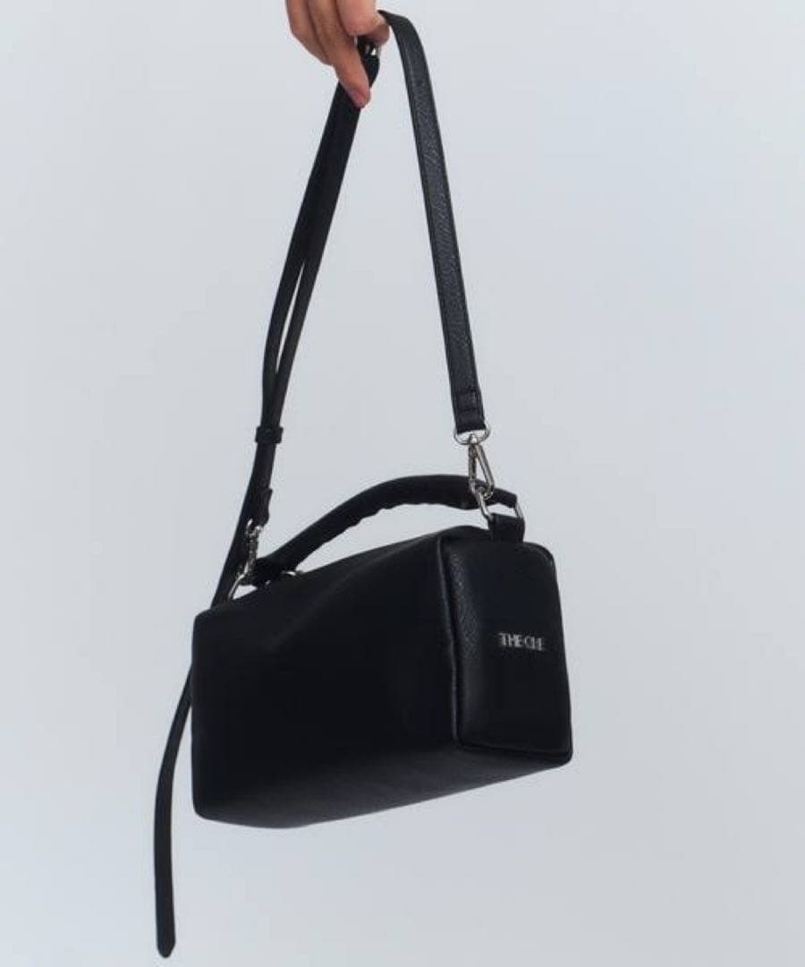 thecle ザクレ　BOX BAG ショルダーバッグ ブラック　2way