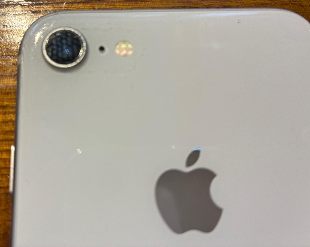 お*り様 Apple iPhone 8 ホワイト 本体のみ 64GB