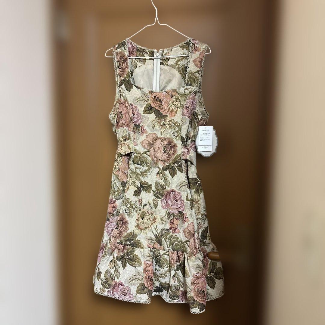 しまむら くる実 ノエル・ド・メモワール ベージュ 3L