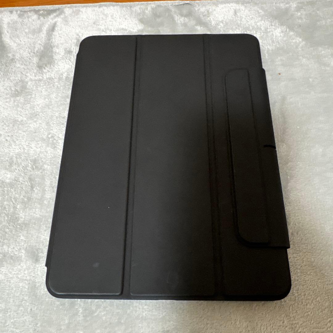 Apple iPad Air (第5世代) 本体 充電器・ケース付き