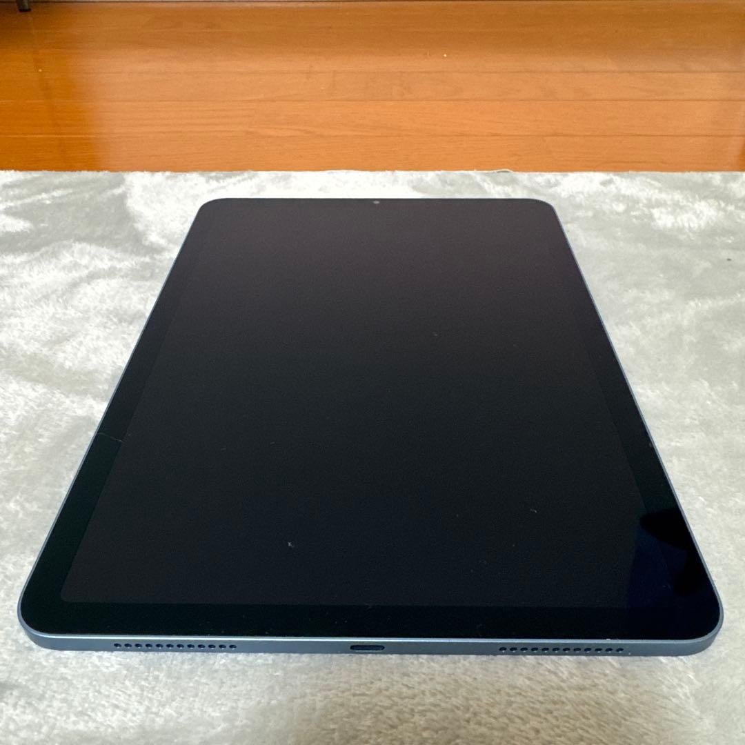 Apple iPad Air (第5世代) 本体 充電器・ケース付き