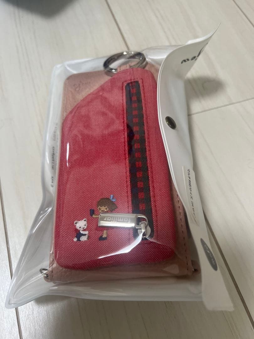 ajew familiar ファミリア マルチケースM ピンク