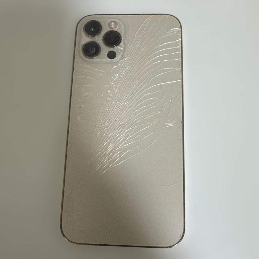 津田　iPhone12pro 128G 背面　カメラレンズ割れ