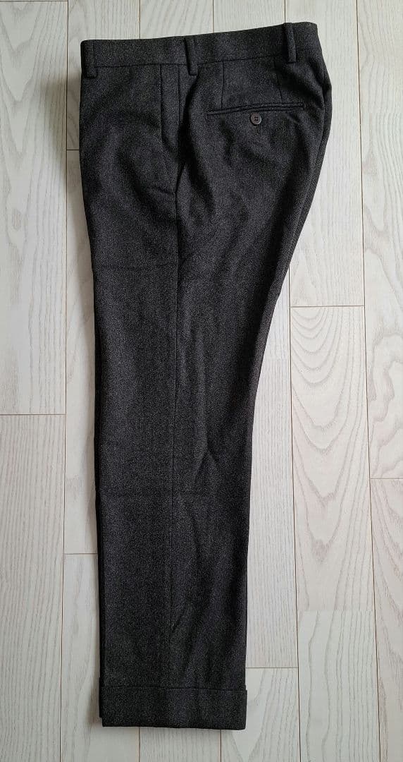 イザイア　スラックス　ウール100%