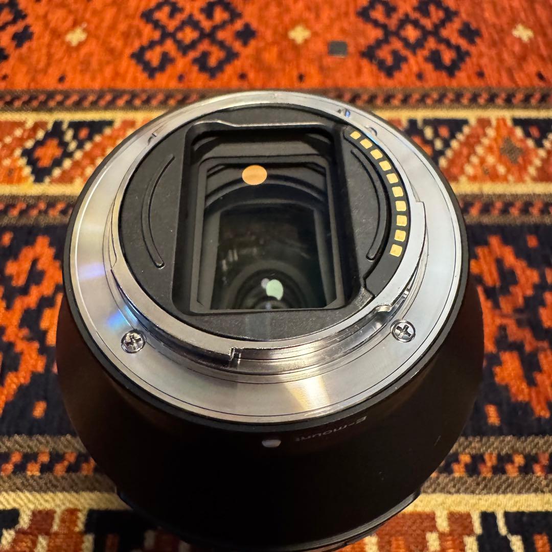 Sony SEL70300G ズームレンズ