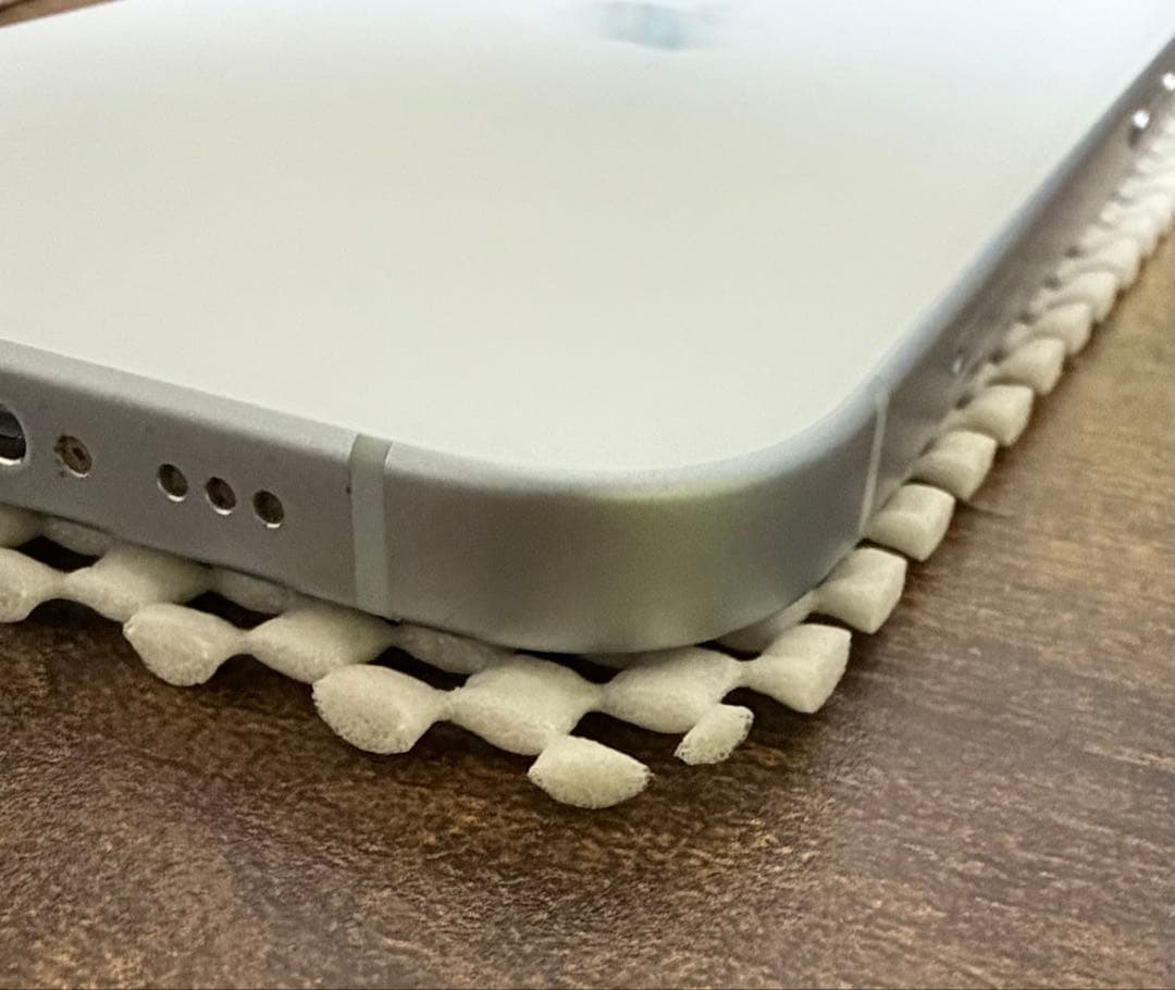 iPhone15 ブルー 128GB