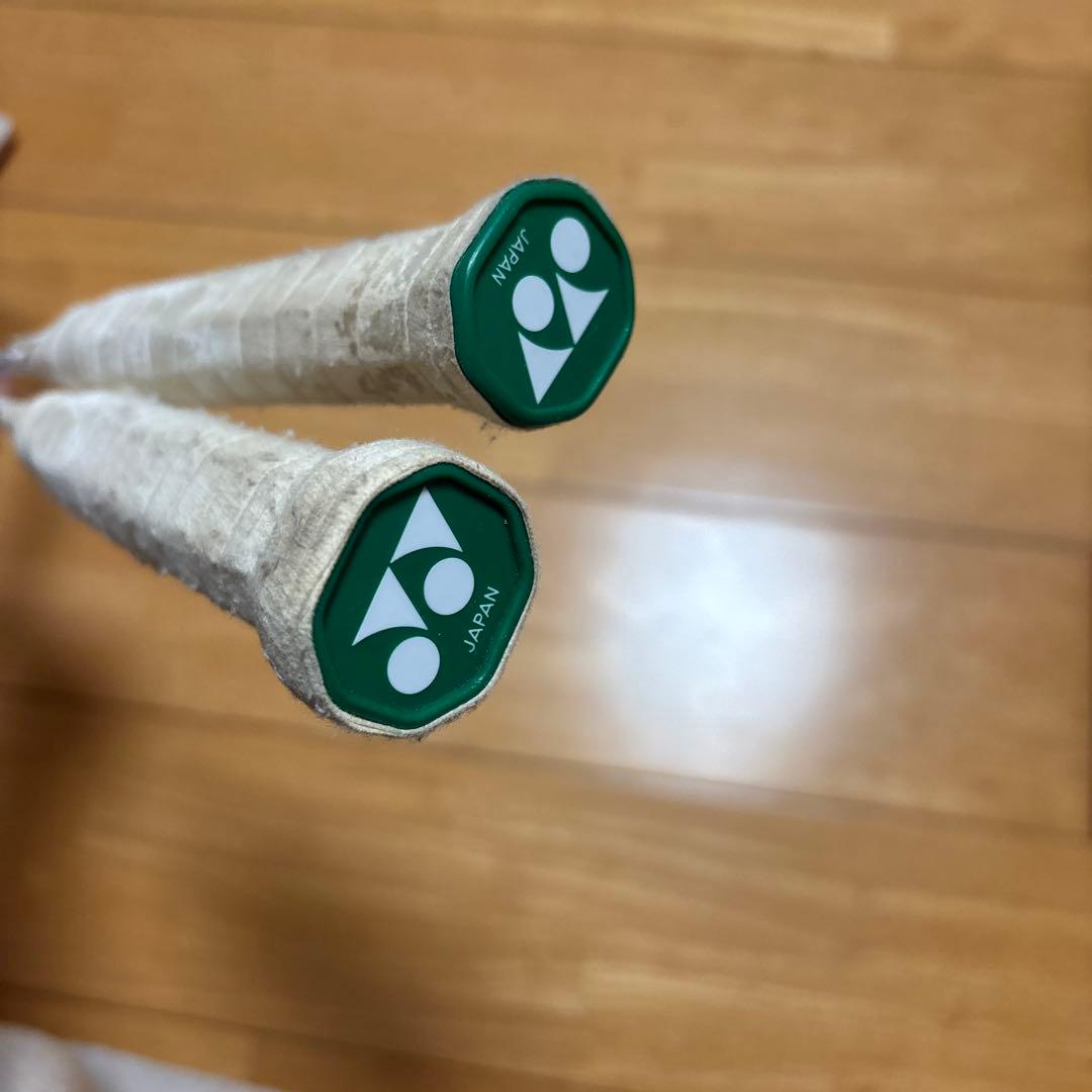 専用VOLTRIC70Etuneバドミントンラケット 2本セット