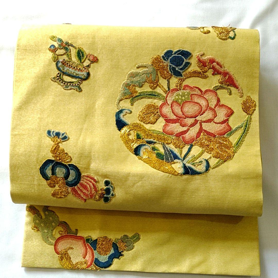 名古屋帯 蘇州刺繍 お太鼓柄