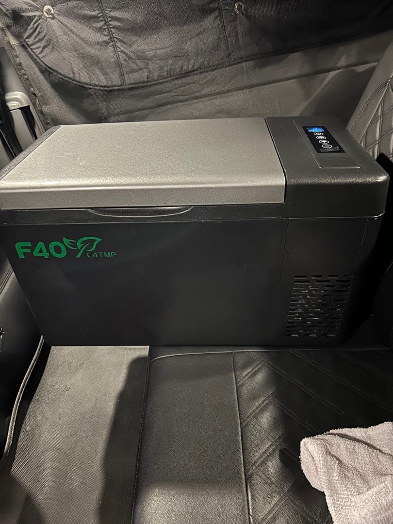 ポータブル冷凍冷蔵庫　車載冷蔵庫　22ℓ