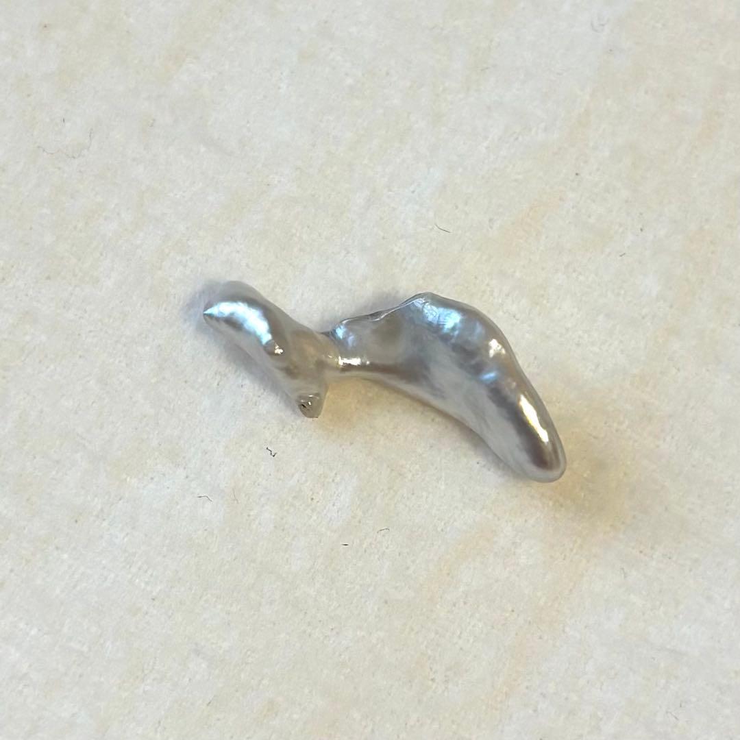 パール　ルース　南洋真珠　白蝶ケシ　変形リーフ　５pcs