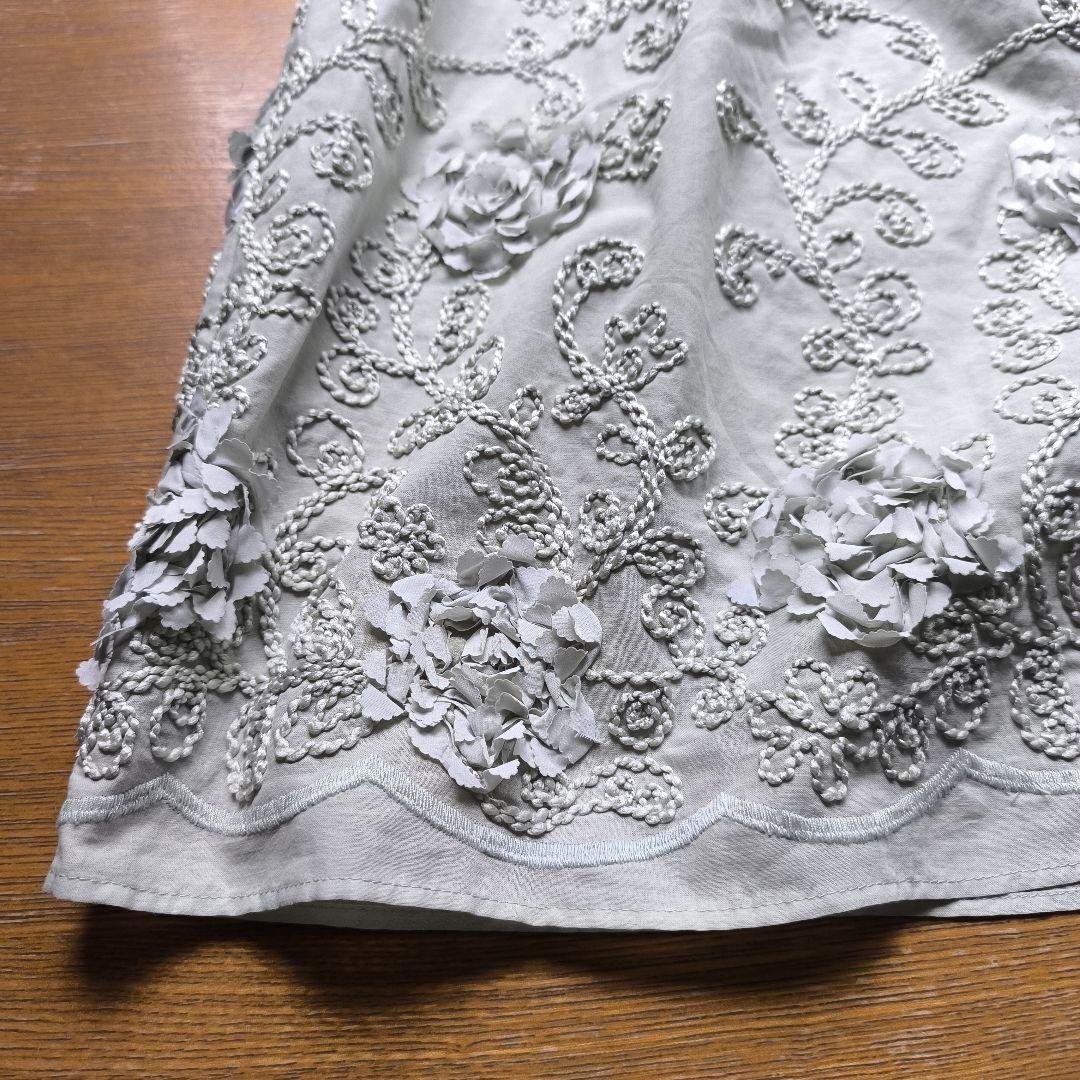 M'S GRACY カタログ掲載　24ss 刺繍入りチュニックカットソー　緑系