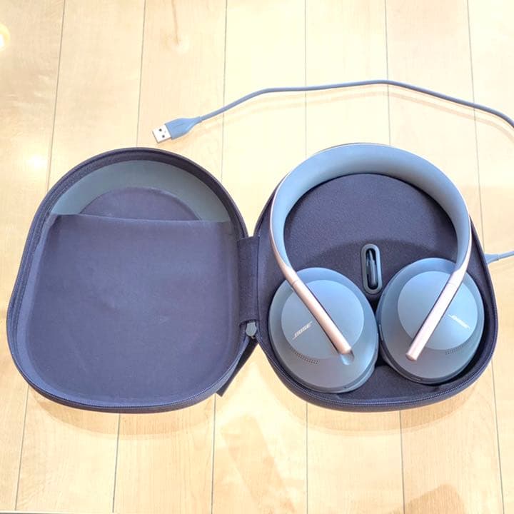Bose*限定カラー*ノイズキャンセリングヘッドホン*エクリプス*充電ケース付