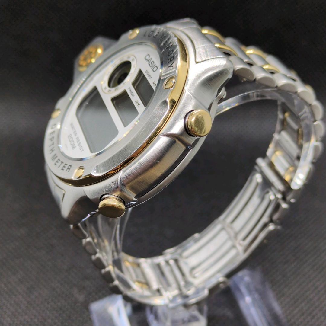 ジャンク品 希少メンズ CASIO DEPTH METER デジタル腕時計