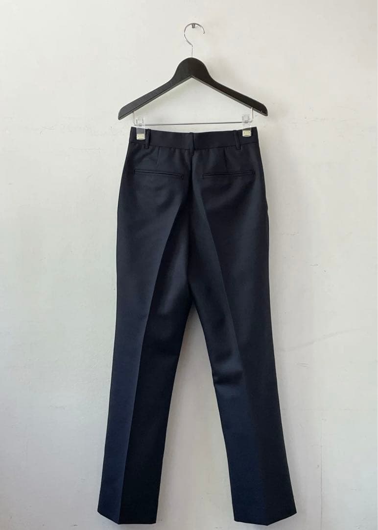 オオシマレイ　oshimarei KIN BOOTS CUT SLACKS
