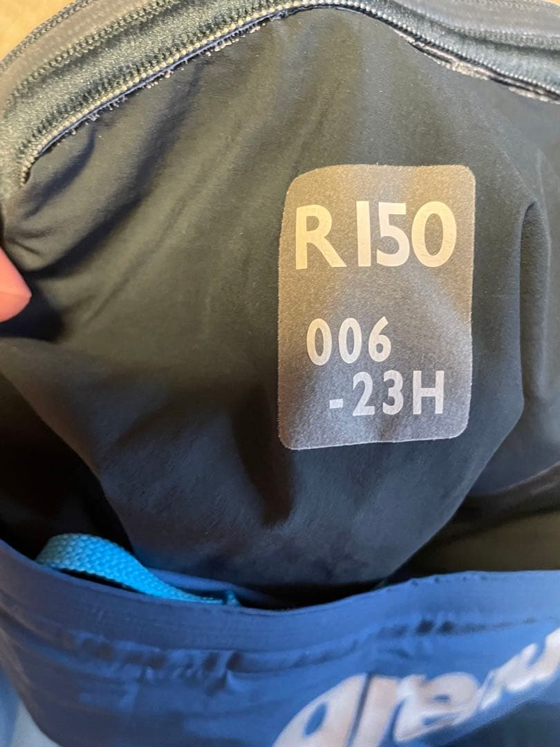 アクアフォースストーム　アリーナ　競泳水着