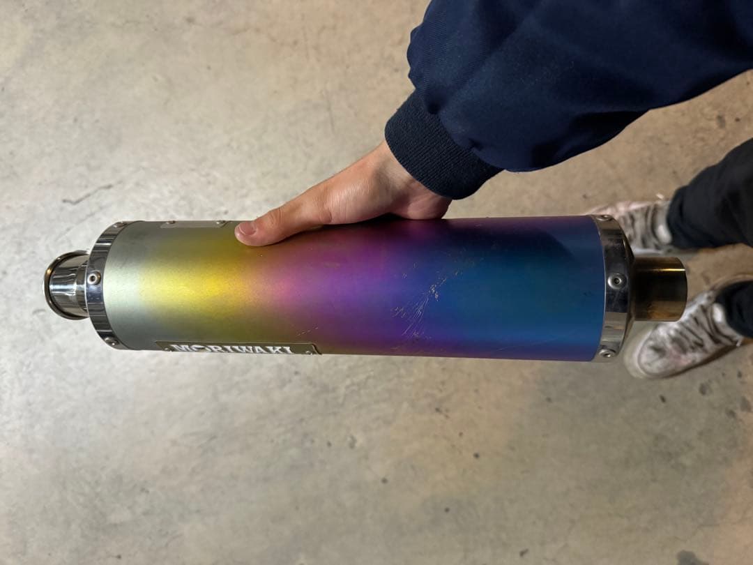 MORIWAKI マフラー