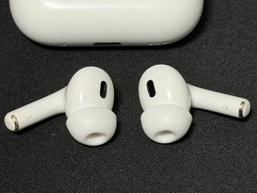 AirPods pro2 本体 ホワイト 充電ケース付き