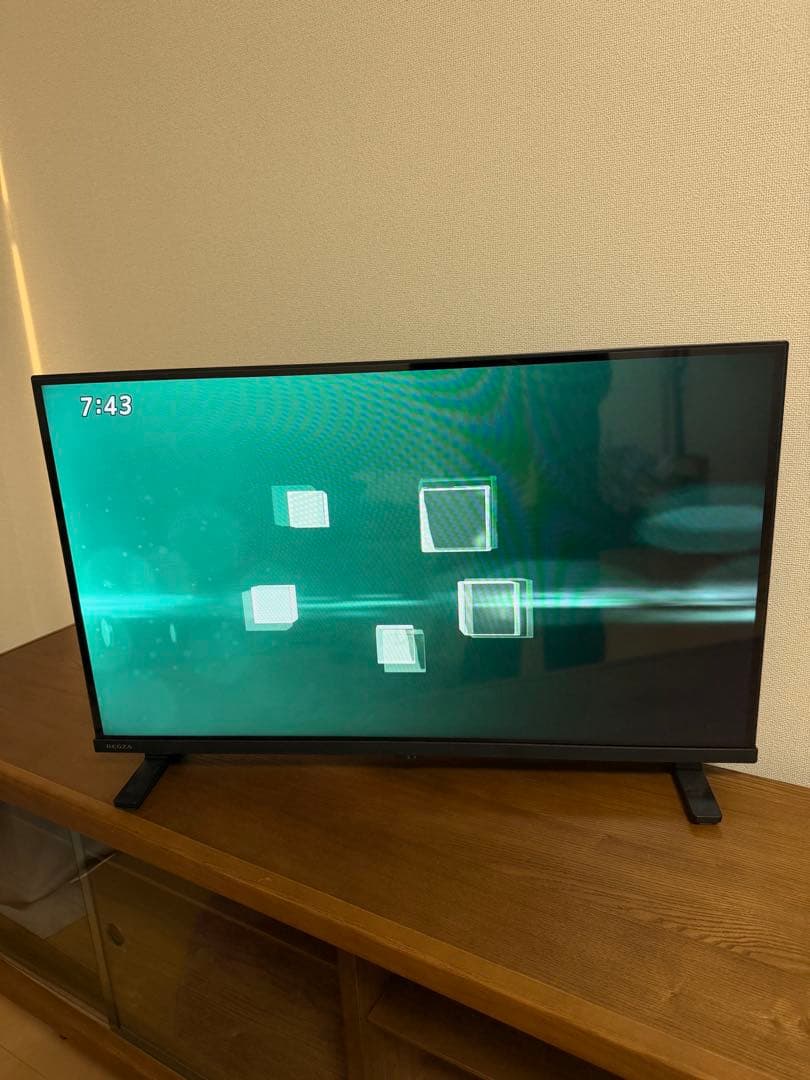 REGZA 32V 液晶テレビ 1366x768