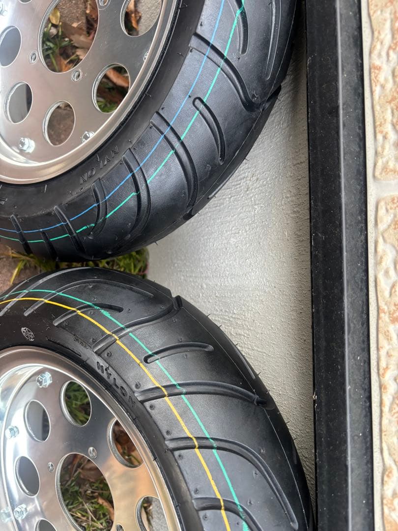 バイク　未使用アルミホイール 10インチタイヤ付き